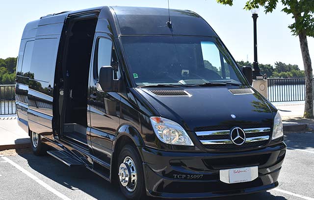 limo bus hire in Edgware